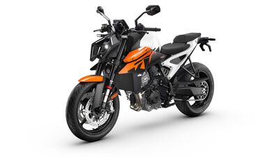 726035_MY26_KTM_990-Duke-45-left_EU_GLOBAL_MY26 KTM 990 DUKE_IMAGES_STUDIO (1).jpg